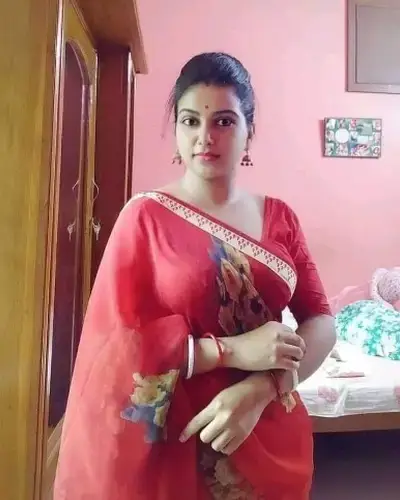 Call Girl Service in Dhoraji