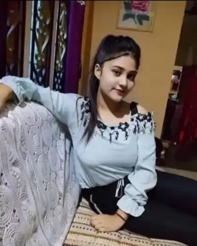Escorts Service In Dhoraji