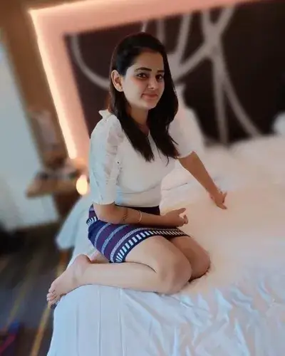 Escort Service In Dhoraji